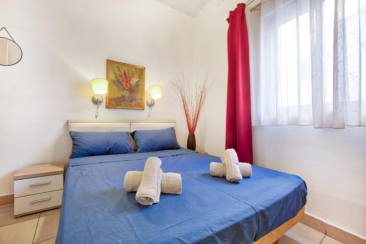 Vic- Seafront Apartment Σλιέμα Εξωτερικό φωτογραφία